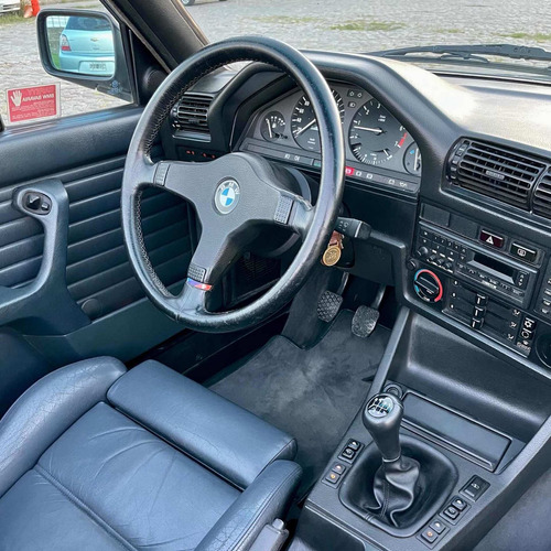 Imagen 24 de 24 de Bmw 325i E30 Cabriolet Tomas Bord