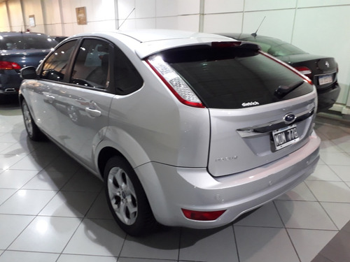 Ford Focus 5 Ptas Ghia 2013, Concesionario Oficial
