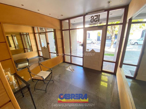 Imagen 3 de 11 de Departamento - Banfield Este