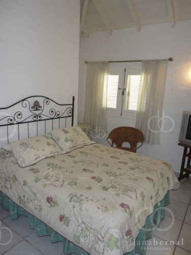 Imagen 20 de 30 de Punta Del Este, Rincon Del Indio, Brava, 3 Dormitorios Y Piscina.