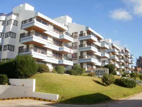 Venta, Hotel, Playa Brava, Punta De Este, Venta