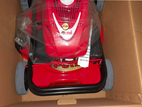 Imagen 3 de 5 de Cortadora De Cesped Petri 4 Hp Profesional Sin Bolsa 2 En 1