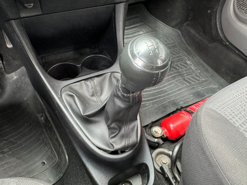 Toyota Etios 1.3 16v Xs 5p