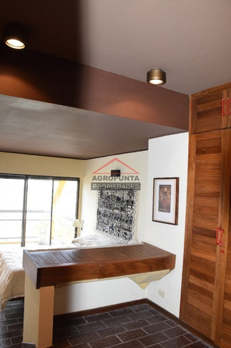 Apartamento En Peninsula, 3 Dormitorios *- Ref: 4768