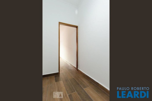 Imagem 10 de 15 de Casa Assobradada - Vila Campestre - Sp - 575123