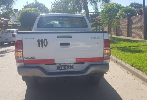 Toyota Hilux Dx 2.5 4x2 C/d Td Pack Diesel Manual