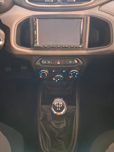 Chevrolet Onix 1.0 MPFI LT 8V