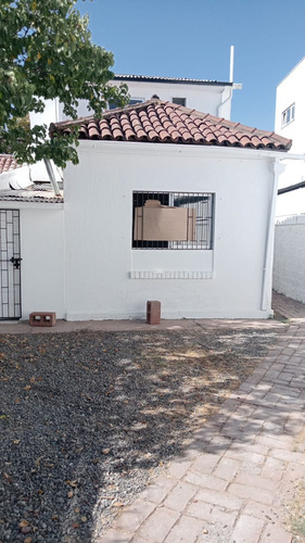 Amplio Chalet A 2 Cuadras Gran Avda.