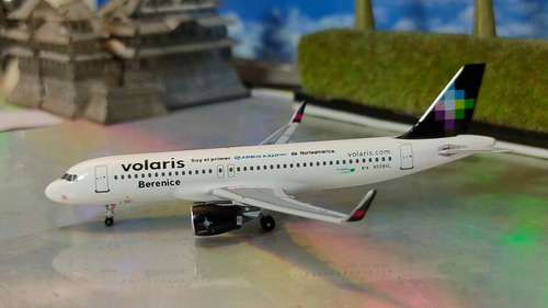 Avion Airbus A320 Neo Volaris Berenice N528vl 1:400 Aero