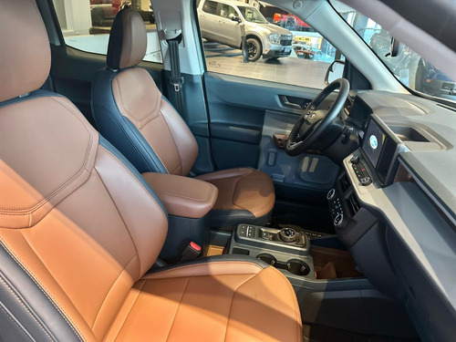 Ford Maverick Lariat Fx4