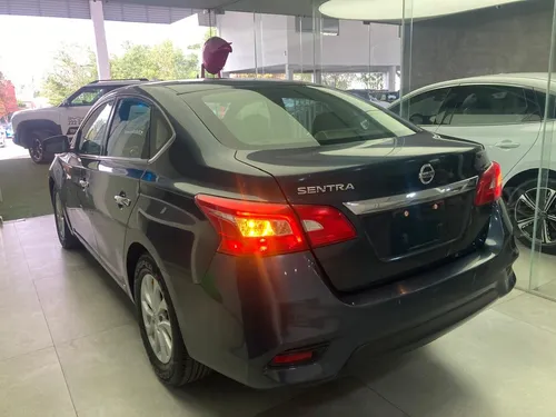 Nissan Sentra 1.8 Sense Mt