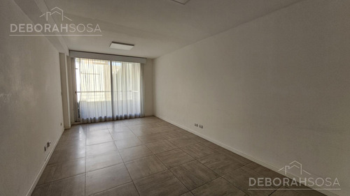 Venta Departamento De 1 Ambiente - Torre De Categoría