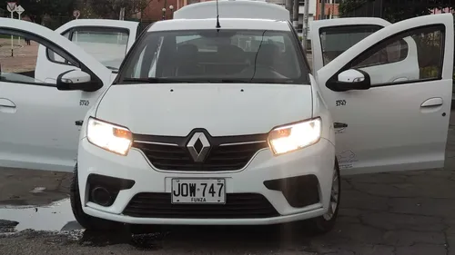 Renault Logan 1.6 Expression / Life +