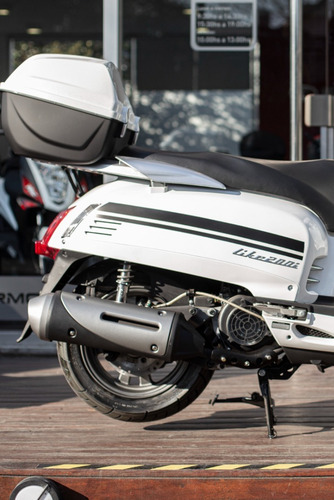 Imagen 17 de 25 de Kymco Like 200 Lidermoto Martínez Scooters
