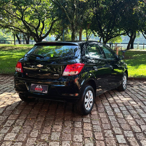 Chevrolet Onix 1.0 Ls 5p