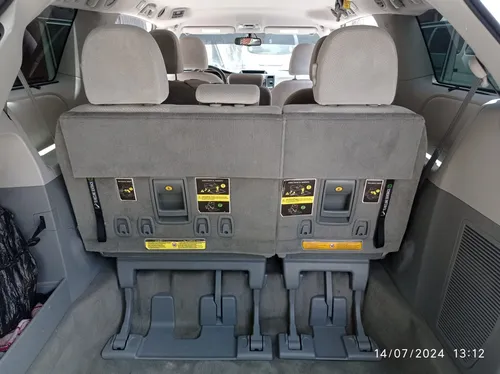 Toyota Sienna 3.5 Xle At