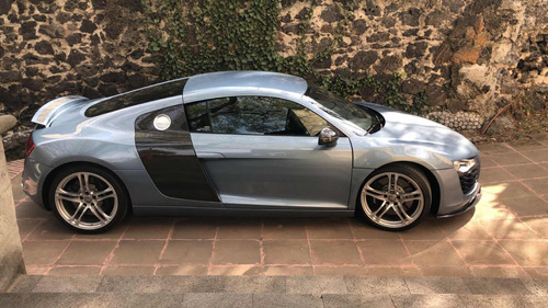 Audi R8 4.2 Quattro R-tronic At