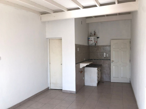 5 Departamentos A Estrenar - 1 Amb - Hurlingham (km18)