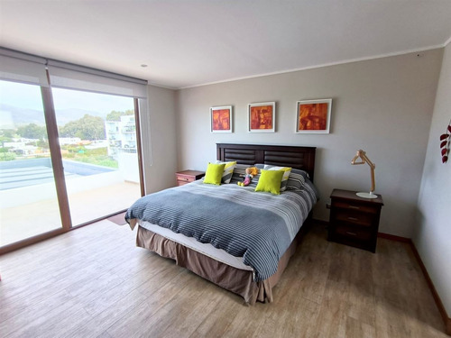 Preciosa, Luminosa Y Moderna Casa En Marbella