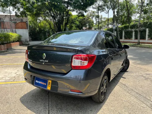 Renault Logan 1.6 Expression / Life +