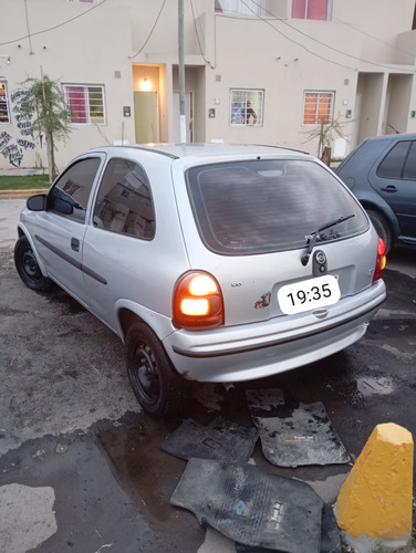Chevrolet Corsa 1.7 D Gl Aa Dh Sw