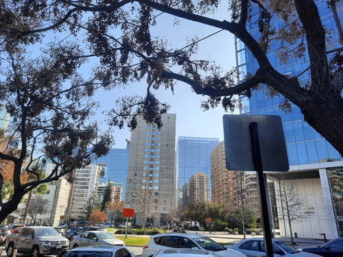 Imagen 1 de 5 de Oficina 22 M2 Los Militares 5620 Las Condes