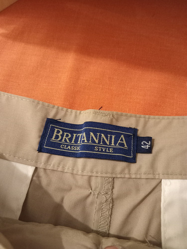 Lote 2 Pantalones- Britannia Classic- Talle 42- Nuevos!!!!