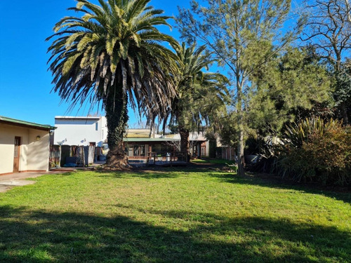 Imagen 4 de 30 de Casa Tres Ambientes Con Parque Y Piscina