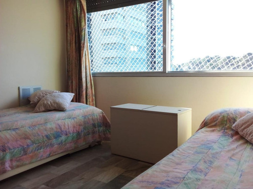 Imagen 17 de 30 de Departamento - Roosevelt