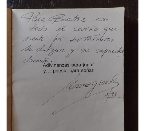 Adivinanzas Para Jugar Y Poesía Para Soñar De Mariel Gianola (Usado)