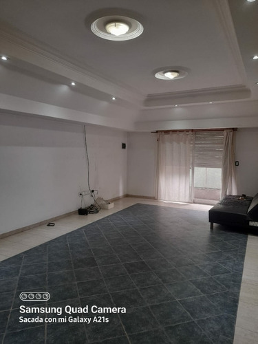 Imagen 2 de 17 de Departamento 3 Dormitorios En Alquiler