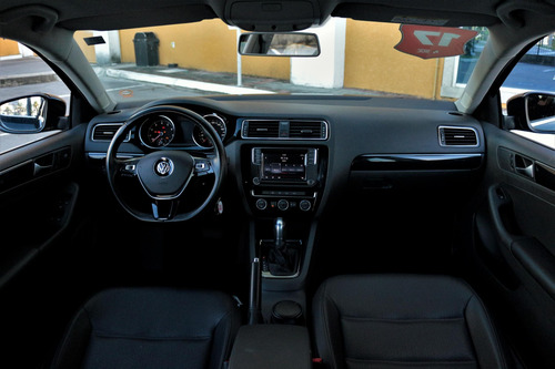 Volkswagen Jetta Highline 2.0 Tsi Aut