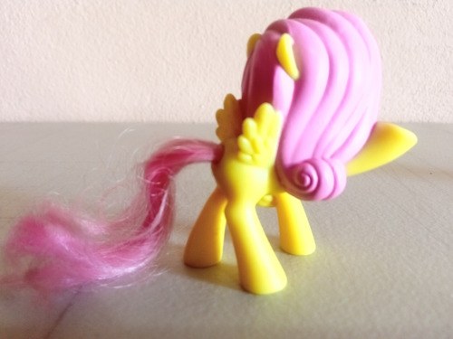 Figura Fluttershy G4 Mcdonald's 2011 Happy Meal Toys (Usado)
