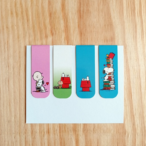 Imagem 3 de 7 de Marcador De Página Magnético Kit 4 Marcadores Snoopy