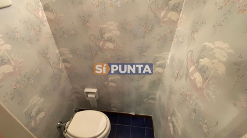 Imagen 28 de 30 de Apartamento En Playa Brava A La Venta