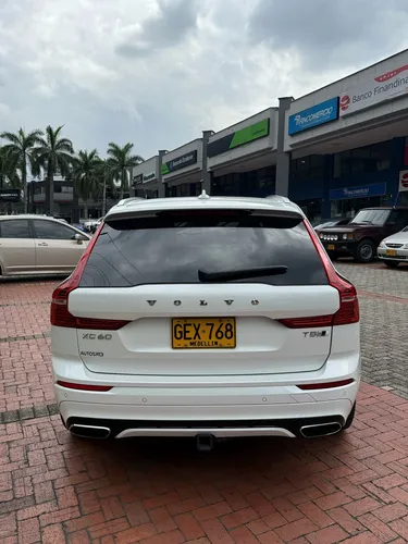 Volvo XC60 2.0 T5 Awd T- Desing BLINDAJE 2+