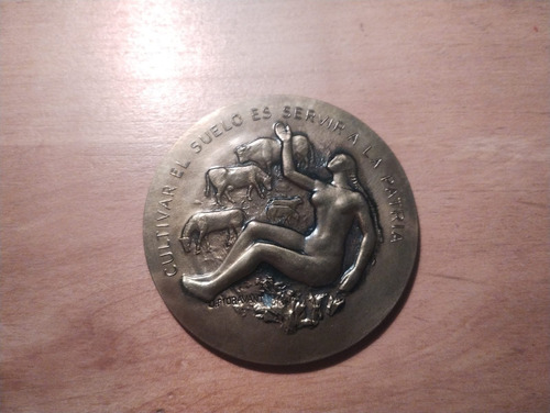 Medalla Centenario De La Sociedad Rural 1966. Bronce