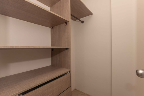 Edificio Radal (1 Est. 1 Bod.) Piso 21