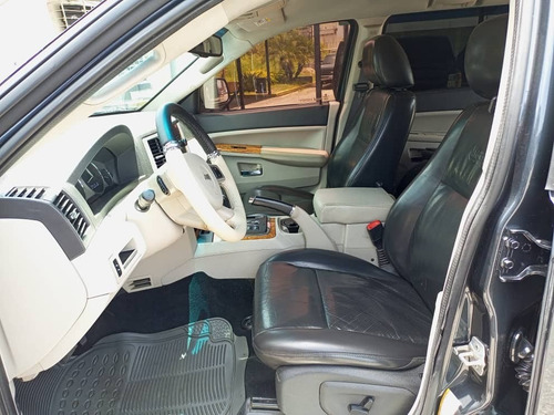 Imagen 13 de 17 de Jeep Grand Cherokee