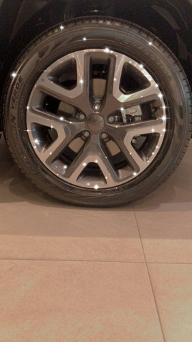 Imagem 8 de 9 de Jeep Renegade 1.8 16v Flex Longitude 4p Automático