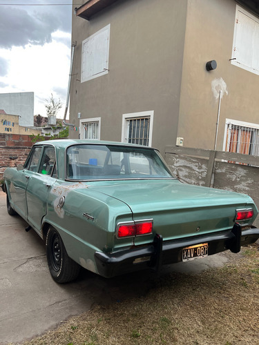 Chevrolet 400 Super 230