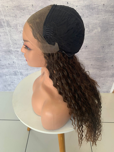 Front Lace Cacheada Fibra Premium Semelhante Ao Humano Tamanho Da Base Regulável Tonalidade Chocolate