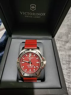 Reloj Victorinox Inox Professional Diver Rojo