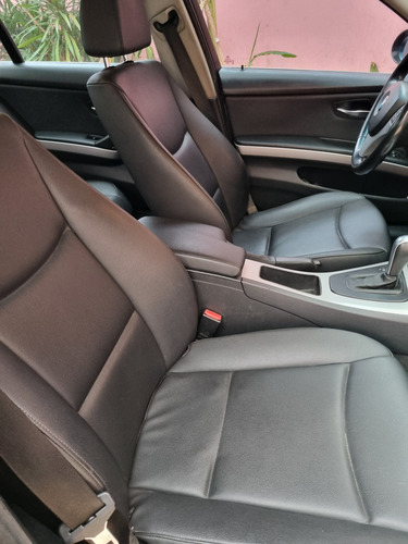 BMW Serie 3 2.5 323i Active Stept