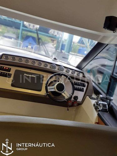 Imagem 4 de 13 de Prestige 40 2014 Intermarine Azimut Ferretti Phantom