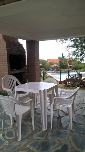 Imagen 5 de 14 de Cabañas El Aromo , Merlo , San Luis , Alquiler , Piscina