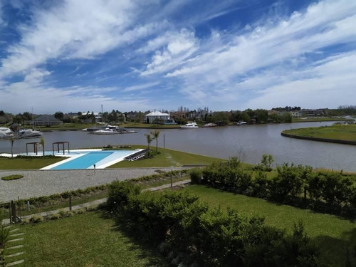 Imagen 2 de 21 de Departamento En Venta De 3 Ambientes En Acqua Rio Con Vista Panoramica