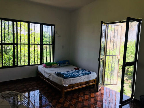 Bonita Casa Bien Ubicada A 10 Min Del Lago De Teques Y A 20 Min De Cuernavaca