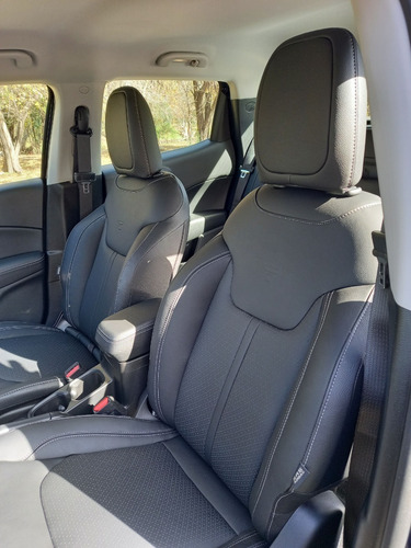 Imagen 14 de 18 de Fiat Toro 2.0 Tdi Volcano 4x4 At9 0km 2022