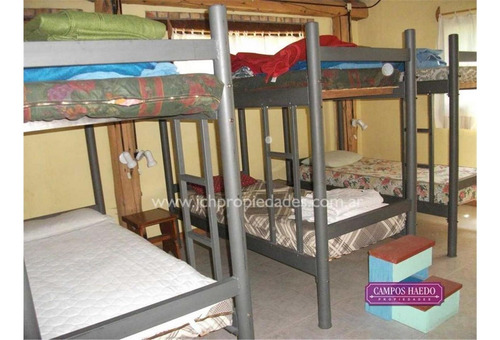 Hostel Céntrico En Villa La Angostura